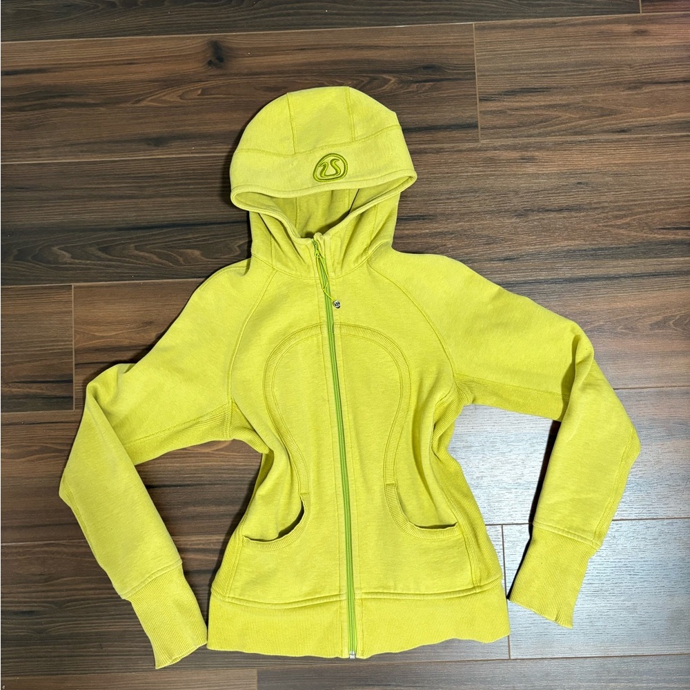 neon lime green lululemon scuba